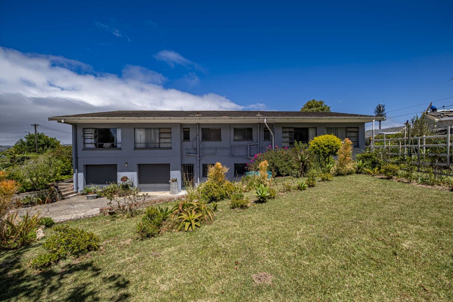 4 Bedroom Property for Sale in Sunridge Park Eastern Cape